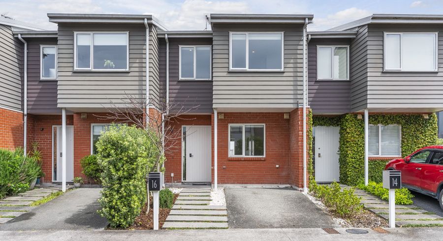  at 16 Whale Road, Mount Wellington, Auckland City, Auckland