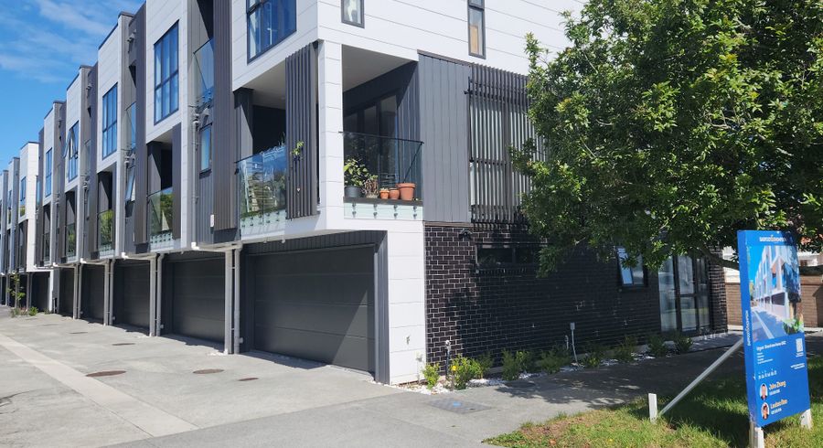 at 2/12 King Edward Avenue, Epsom, Auckland City, Auckland