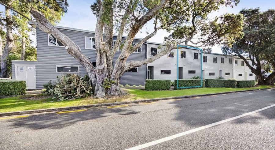  at 4/16 Ronald Street, Strandon, New Plymouth