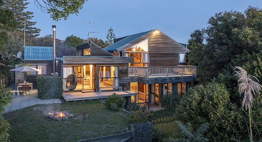  at 34 Forest Road, Raumati South, Paraparaumu