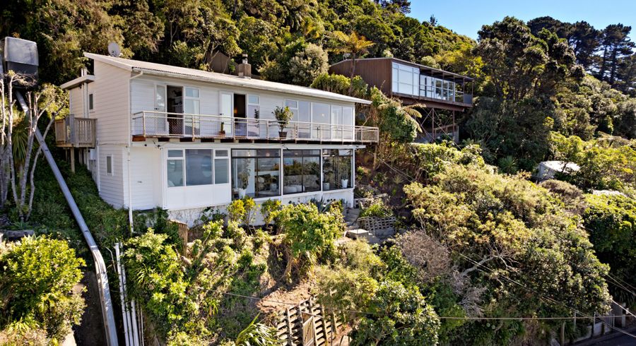  at 15 Fortification Road, Karaka Bays, Wellington, Wellington