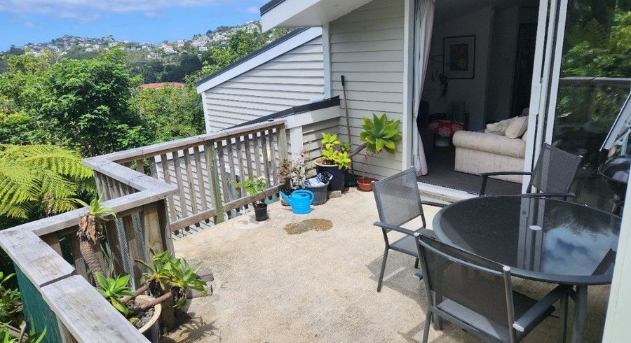  at 92B Kelburn Parade, Kelburn, Wellington, Wellington