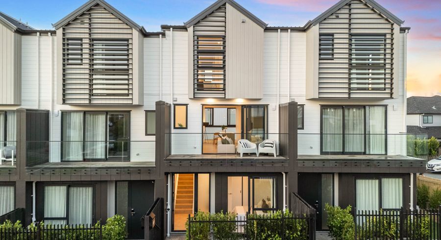  at 14D Tahingamanu Road, Hobsonville, Waitakere City, Auckland