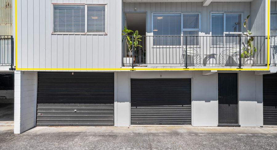  at 11/62 Grange Road, Mount Eden, Auckland City, Auckland
