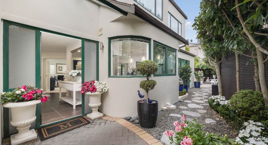  at 105B Beach Road, Mellons Bay, Manukau City, Auckland