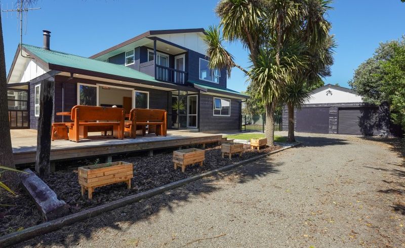  at 73 Atkinson Avenue, Otaki Beach, Otaki