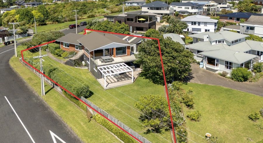  at 1 Lemon Grove Avenue, Otumoetai, Tauranga, Bay Of Plenty