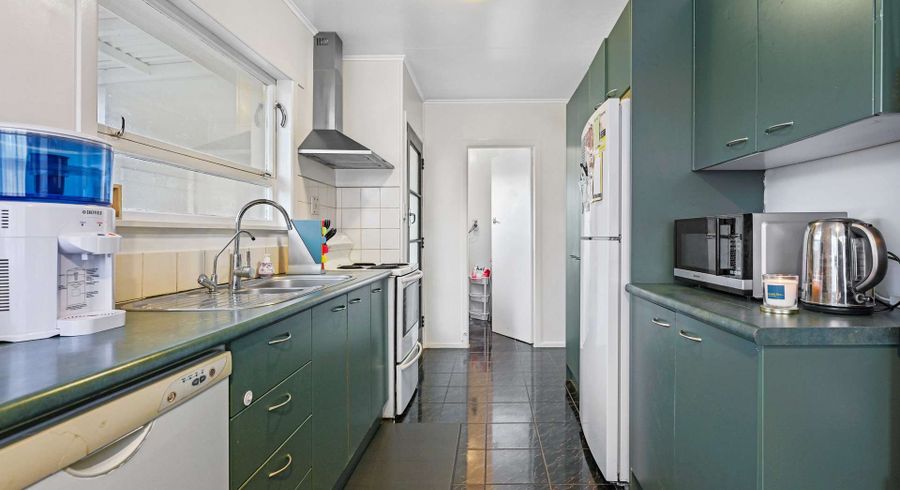  at 84 Bruce Avenue, Glenview, Hamilton, Waikato