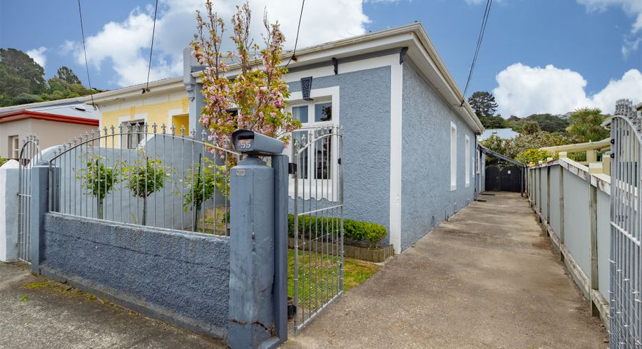  at 55 Riddlers Crescent, Petone, Lower Hutt