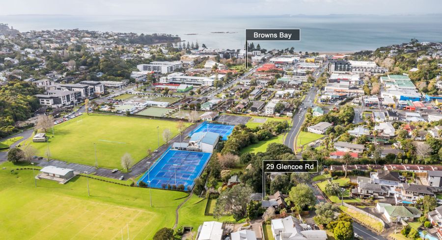  at 29 Glencoe Road, Browns Bay, Auckland