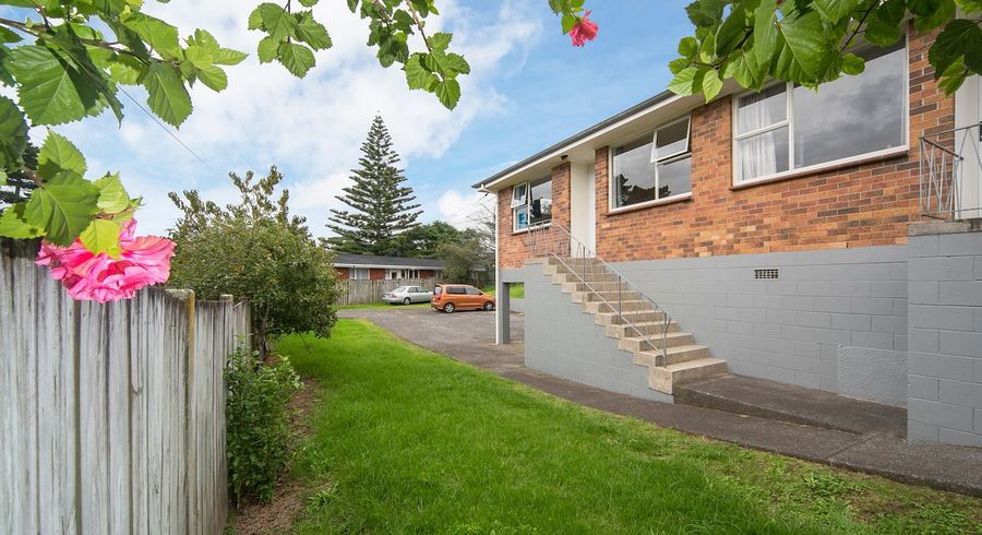  at 1/24 Alcock Street, Mount Wellington, Auckland City, Auckland