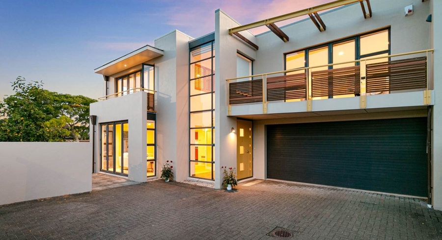  at 2A McFarland Street, Remuera, Auckland