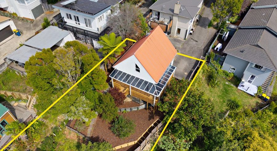  at 2/109 Stanley Road, Glenfield, North Shore City, Auckland
