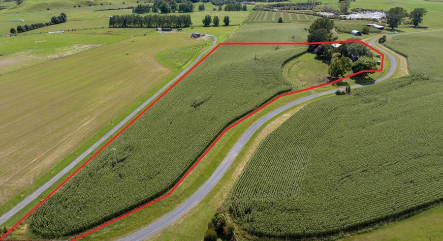 at 246 Lake Road, Tirau
