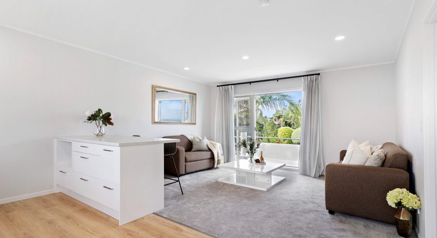  at 5/18 Parr Terrace, Castor Bay, North Shore City, Auckland