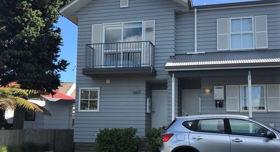 at 9/75 Cameron Road, Hamilton East, Hamilton