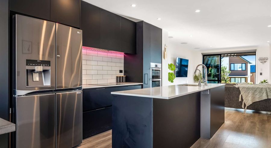  at 3 Seafarer Crescent, Stanmore Bay, Rodney, Auckland