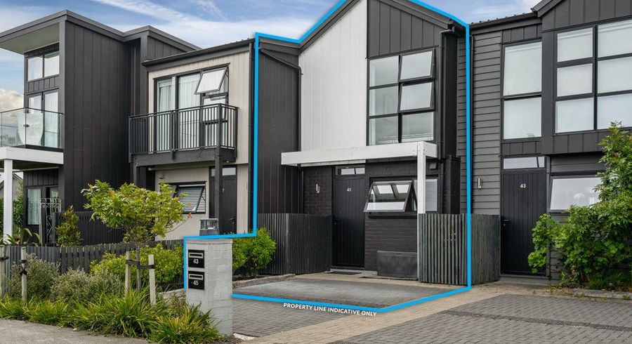  at 45 Treloar Crescent, Hobsonville, Waitakere City, Auckland
