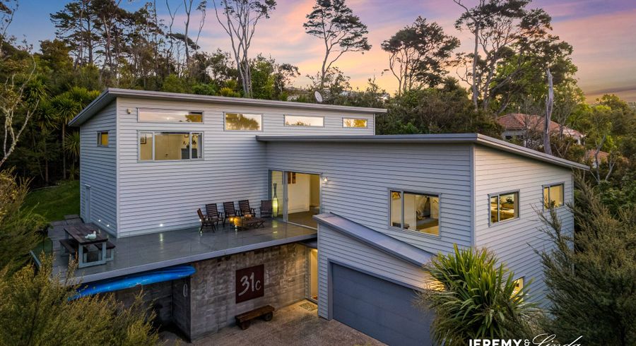  at 31C Woodfern Crescent, Titirangi, Auckland