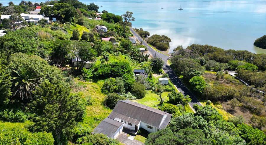  at 33 Clendon Esplanade, Rawene, Far North, Northland