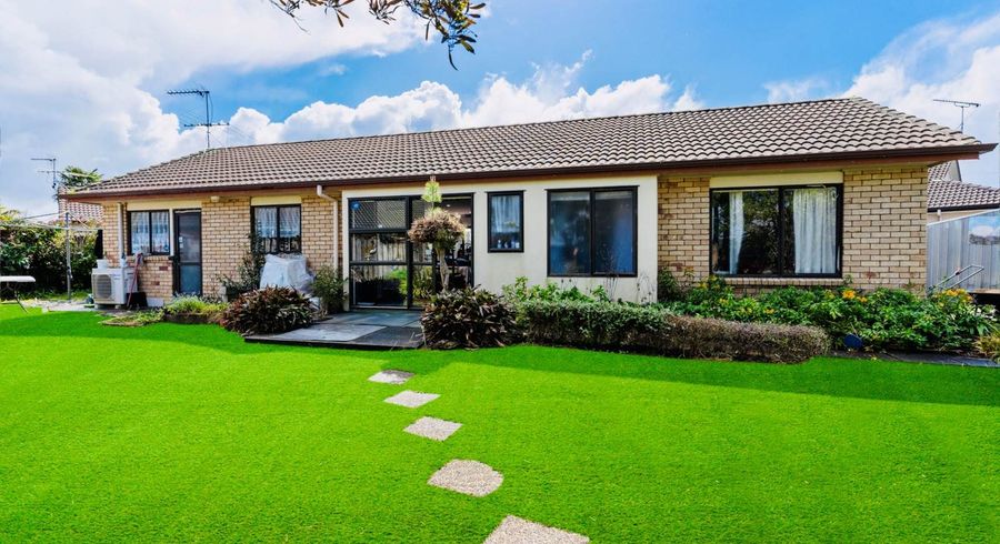  at 119 Riverton Drive, Randwick Park, Auckland