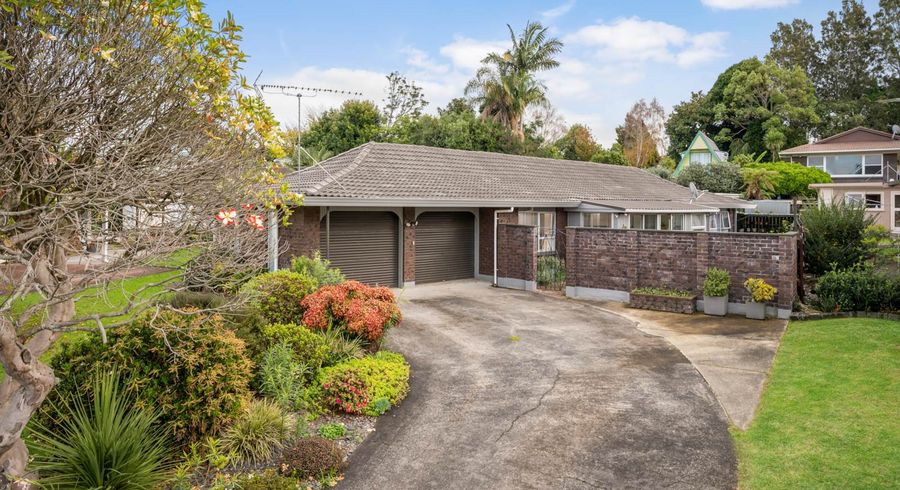  at 6 Kavanagh Place, Opaheke, Papakura