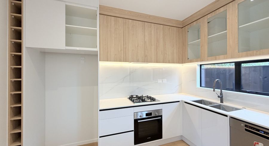  at Lot 2/23 Wanaka Place, Pakuranga Heights, Manukau City, Auckland