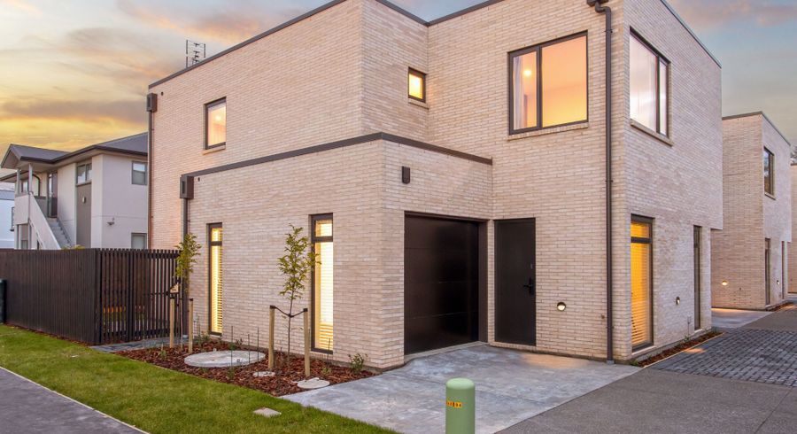  at 1/44 Winchester Street, Merivale, Christchurch City, Canterbury