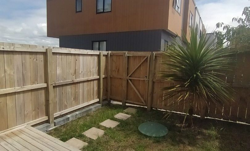  at 2/41 Routley Drive, Glen Eden, Waitakere City, Auckland