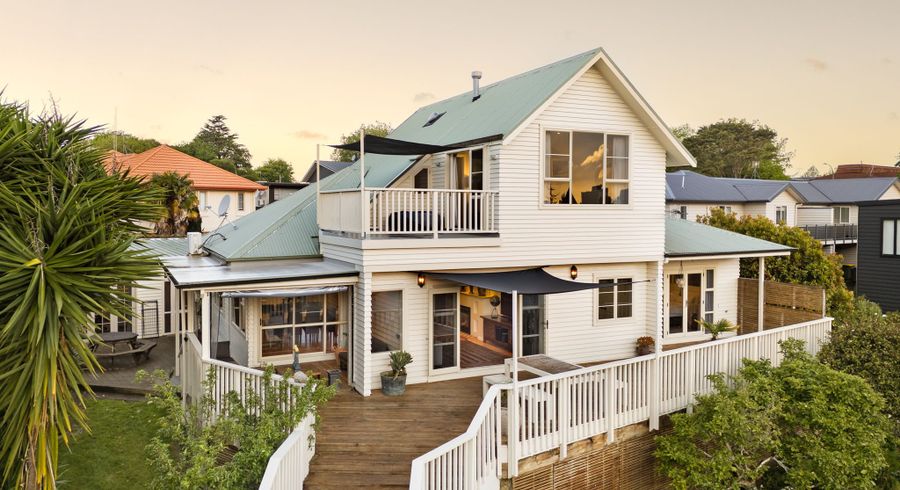  at 11A Wellington Street, Hamilton East, Hamilton, Waikato