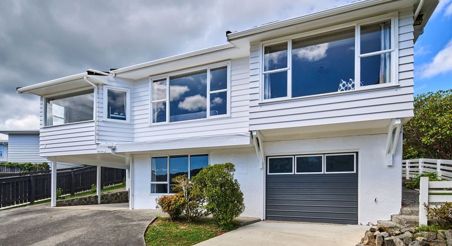  at 37 Pembroke Street, Tawa, Wellington