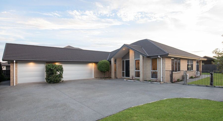  at 5 Brad Avenue, Flagstaff, Hamilton, Waikato