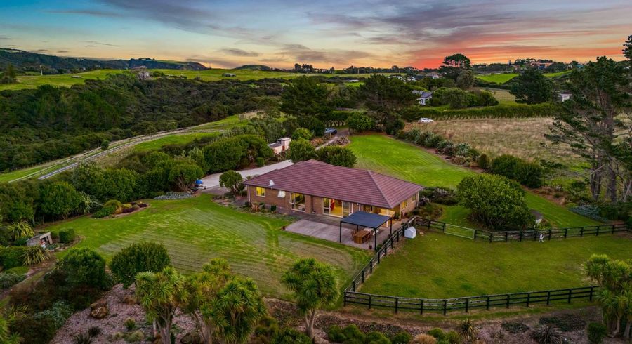  at 296a Oaia Road, Muriwai Beach, Rodney, Auckland