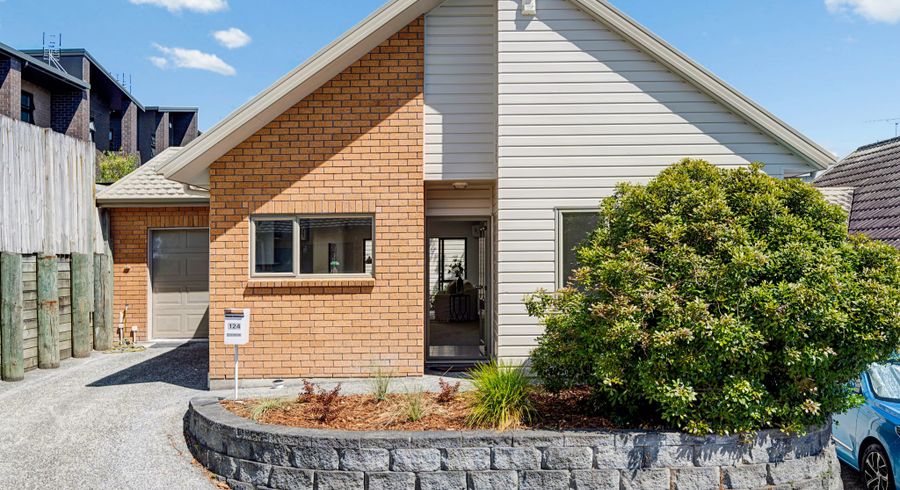  at 124/172 Mcleod Road, Te Atatu South, Auckland
