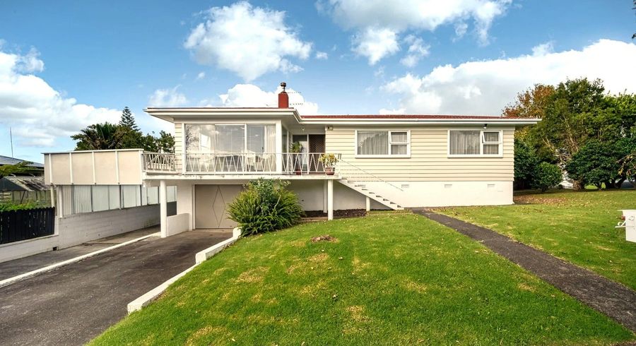  at Pakuranga, Manukau City, Auckland