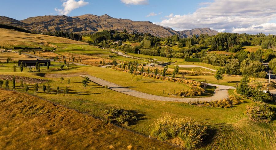  at 3 Station Rise, Dalefield, Queenstown-Lakes, Otago