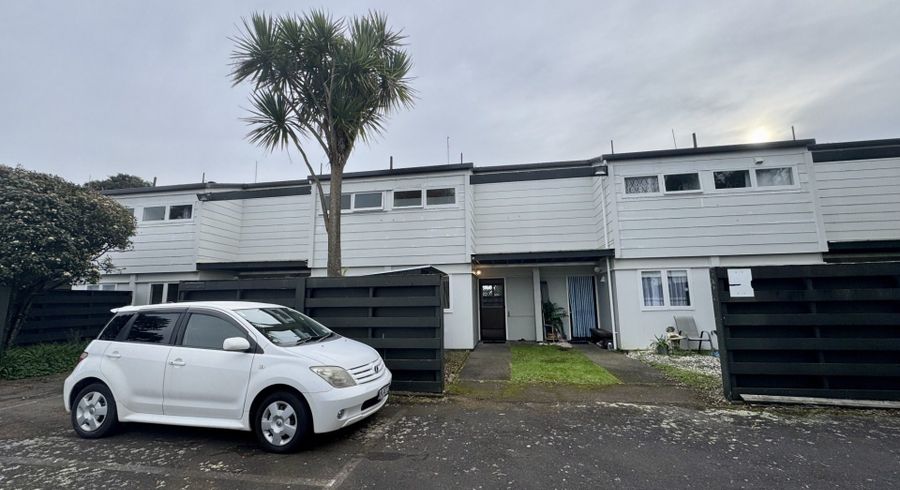 at 5/111 Melrose Road, Mount Roskill, Auckland City, Auckland