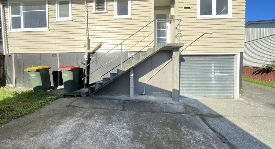  at 84 Harrington Road, Henderson, Waitakere City, Auckland