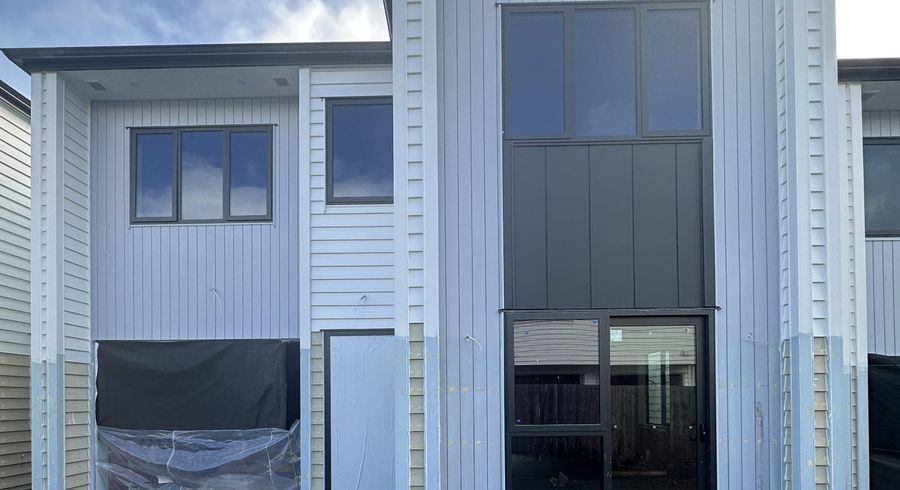  at 8 Gardiner Grove, Mangere East, Manukau City, Auckland