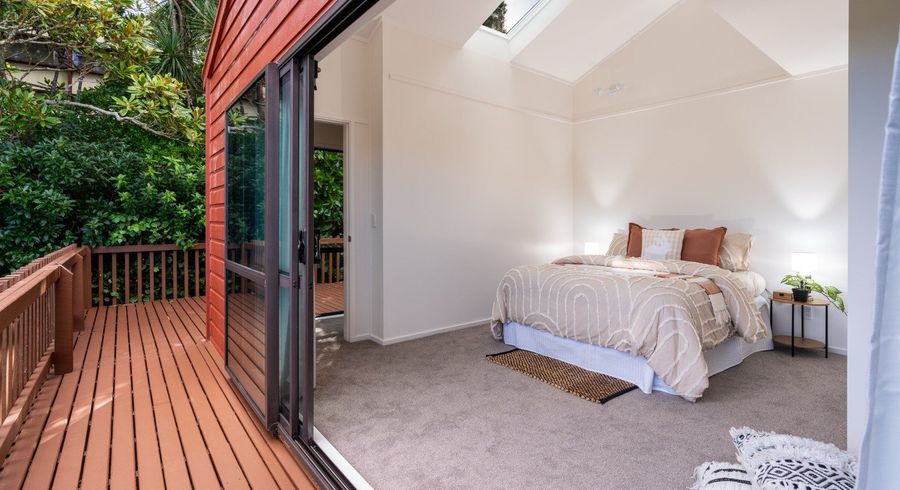  at 16 Garden Road, Northland, Wellington, Wellington