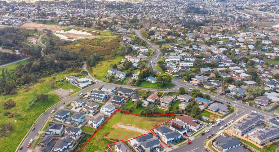  at 3 Hundalee Lane, Massey, Auckland