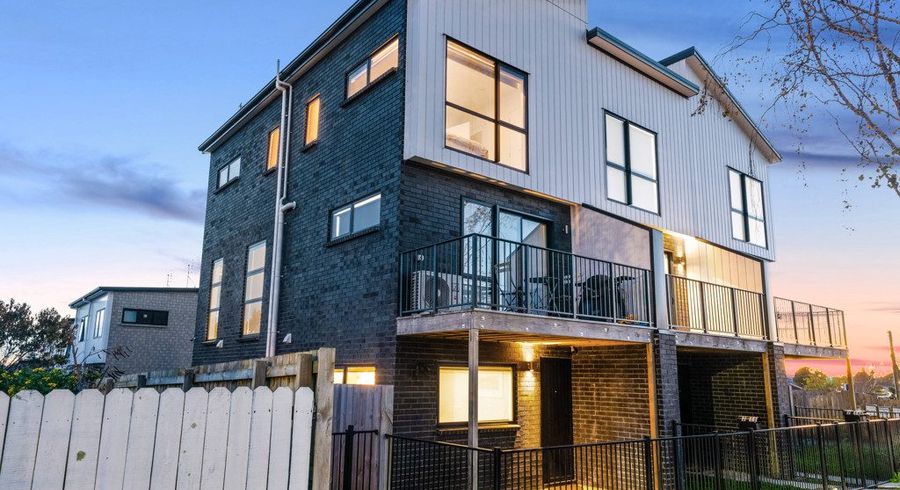  at 3/16 Russell Road, Manurewa, Manukau City, Auckland
