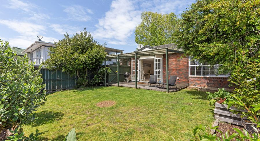  at 2/38 Abercrombie Street, Howick, Auckland
