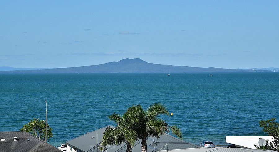  at 37 Mckenzie Avenue, Arkles Bay, Whangaparaoa
