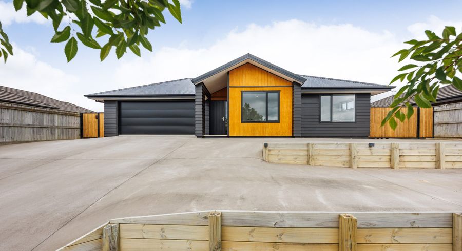  at 196 Pacific Drive, Fitzherbert, Palmerston North, Manawatu / Whanganui