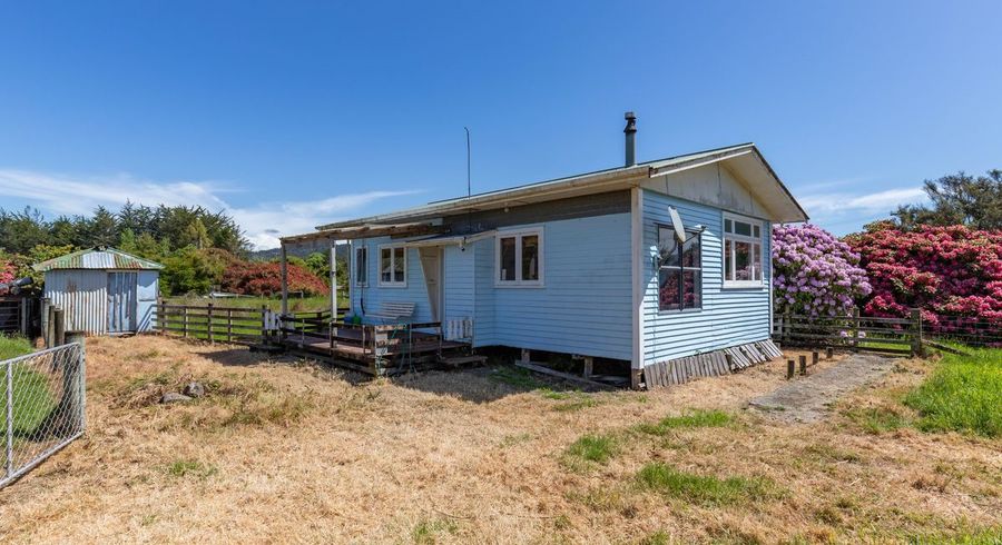  at 829 Nelson Creek Road, Hochstetter, Dobson