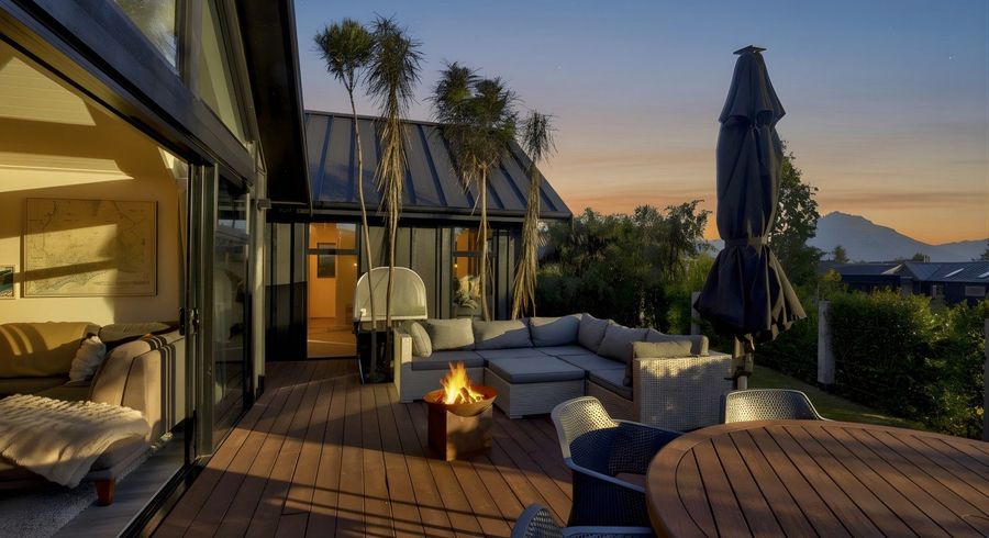  at 5 Polperro Court, Jacks Point, Queenstown-Lakes, Otago