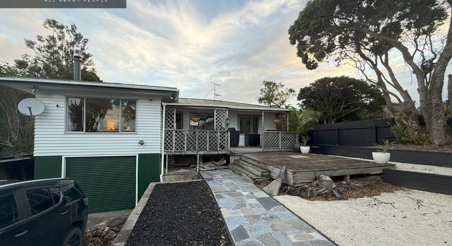  at 16 Mirovale Place, Hillcrest, North Shore City, Auckland