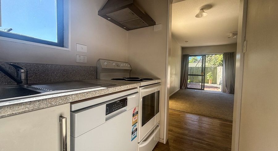  at 4/19 Grove Road, Addington, Christchurch City, Canterbury