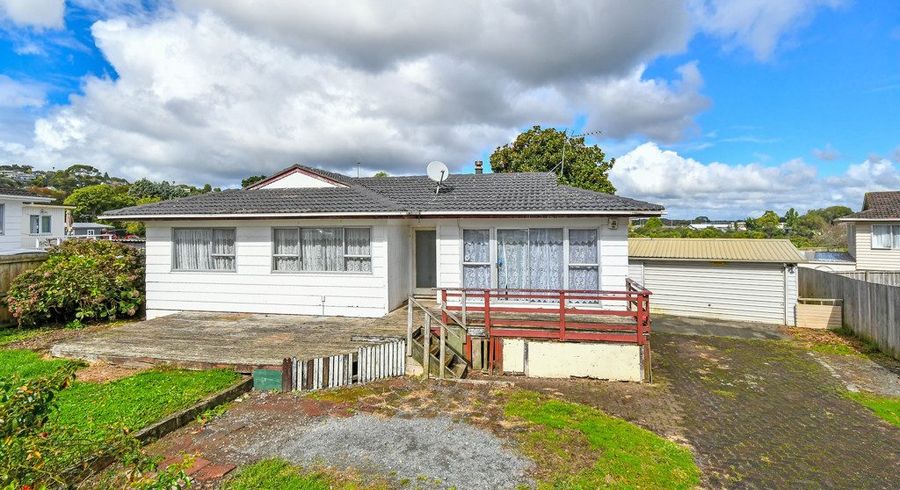  at 17 Fairdale Avenue, Red Hill, Papakura